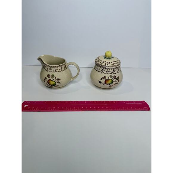 Vtg Apple Stoneware Creamer & Sugar Set – Made in England, Hand-painted Fruit - Picture 2 of 6